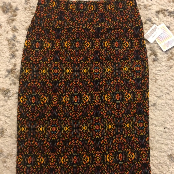 Lularoe Small Cassie pencil skirt - Picture 2 of 4